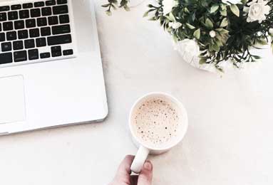 2000万签字费引爆足坛！皇马切尔西暗战，拜仁核心去留藏惊天变局